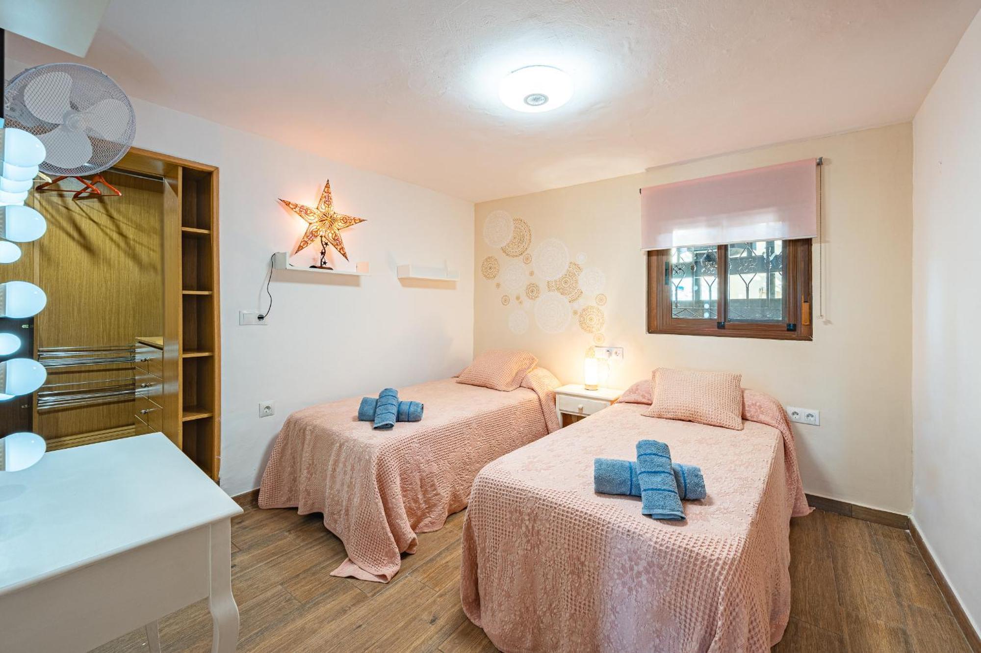 Chalet En Marbella, Casa Valle Iruelas ภายนอก รูปภาพ