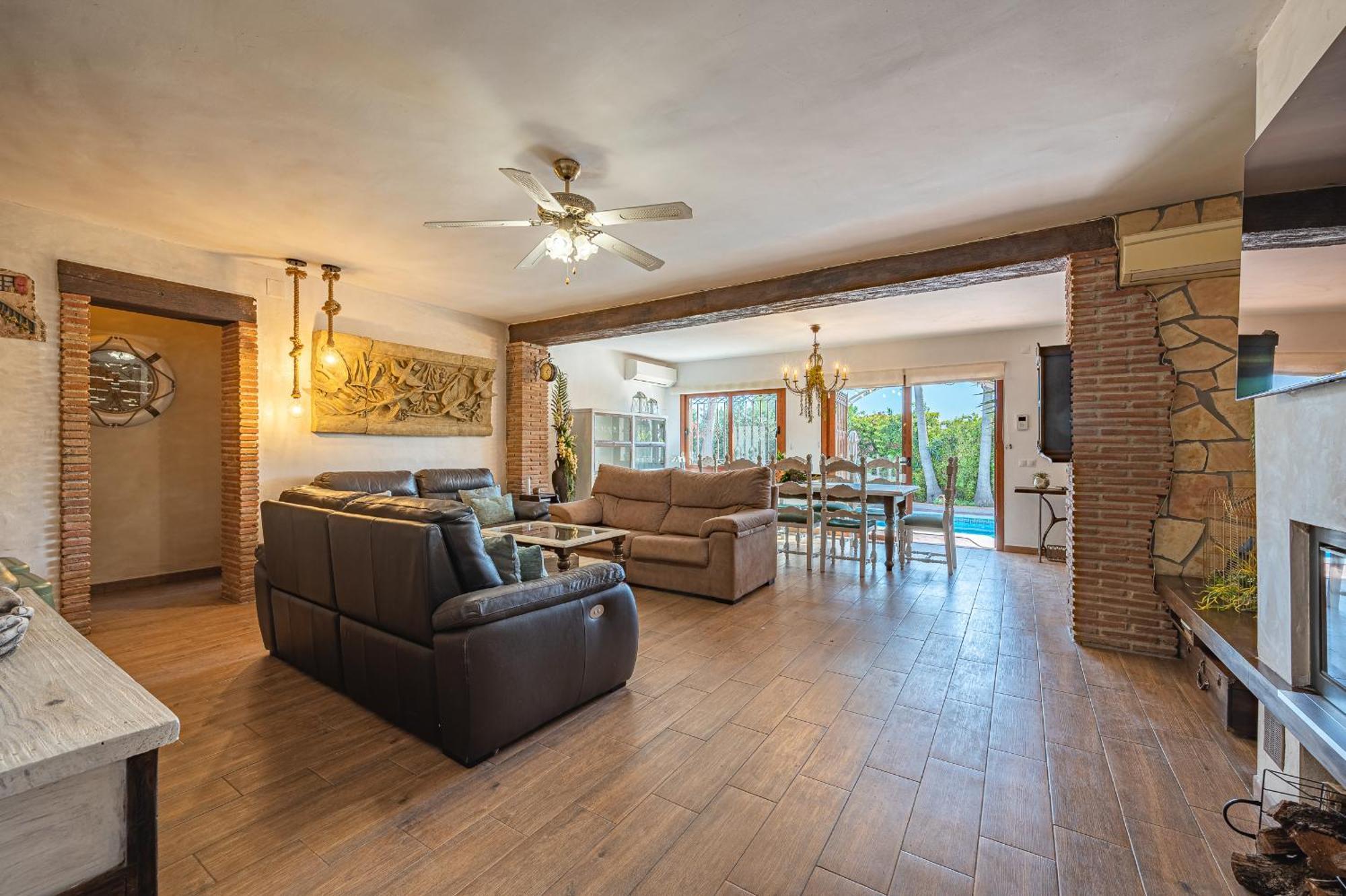 Chalet En Marbella, Casa Valle Iruelas ภายนอก รูปภาพ